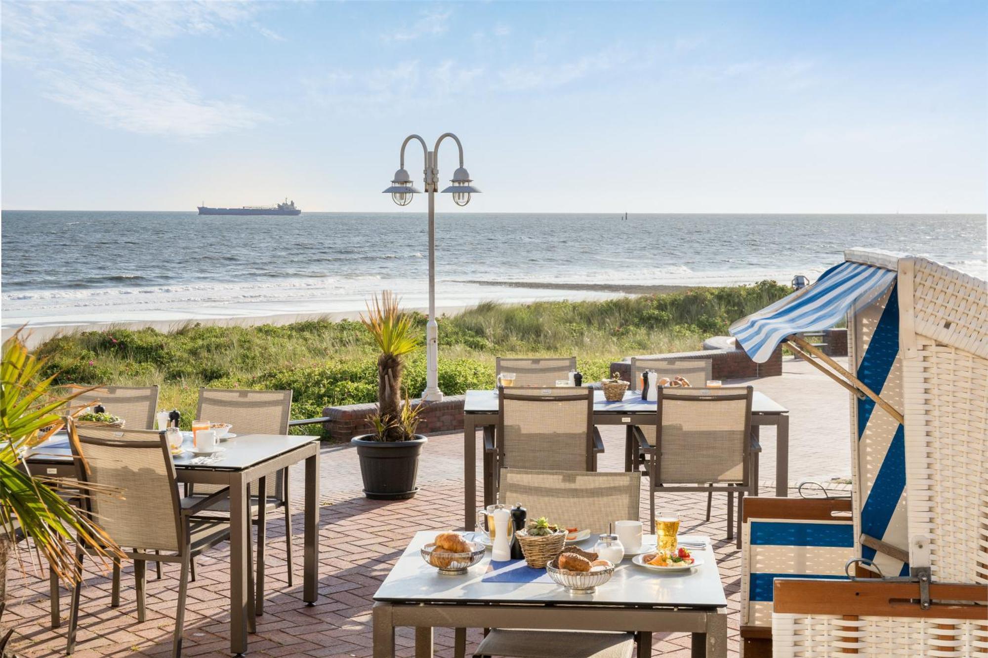 Strandhotel Gerken วังเกร์โอเกอ ภายนอก รูปภาพ