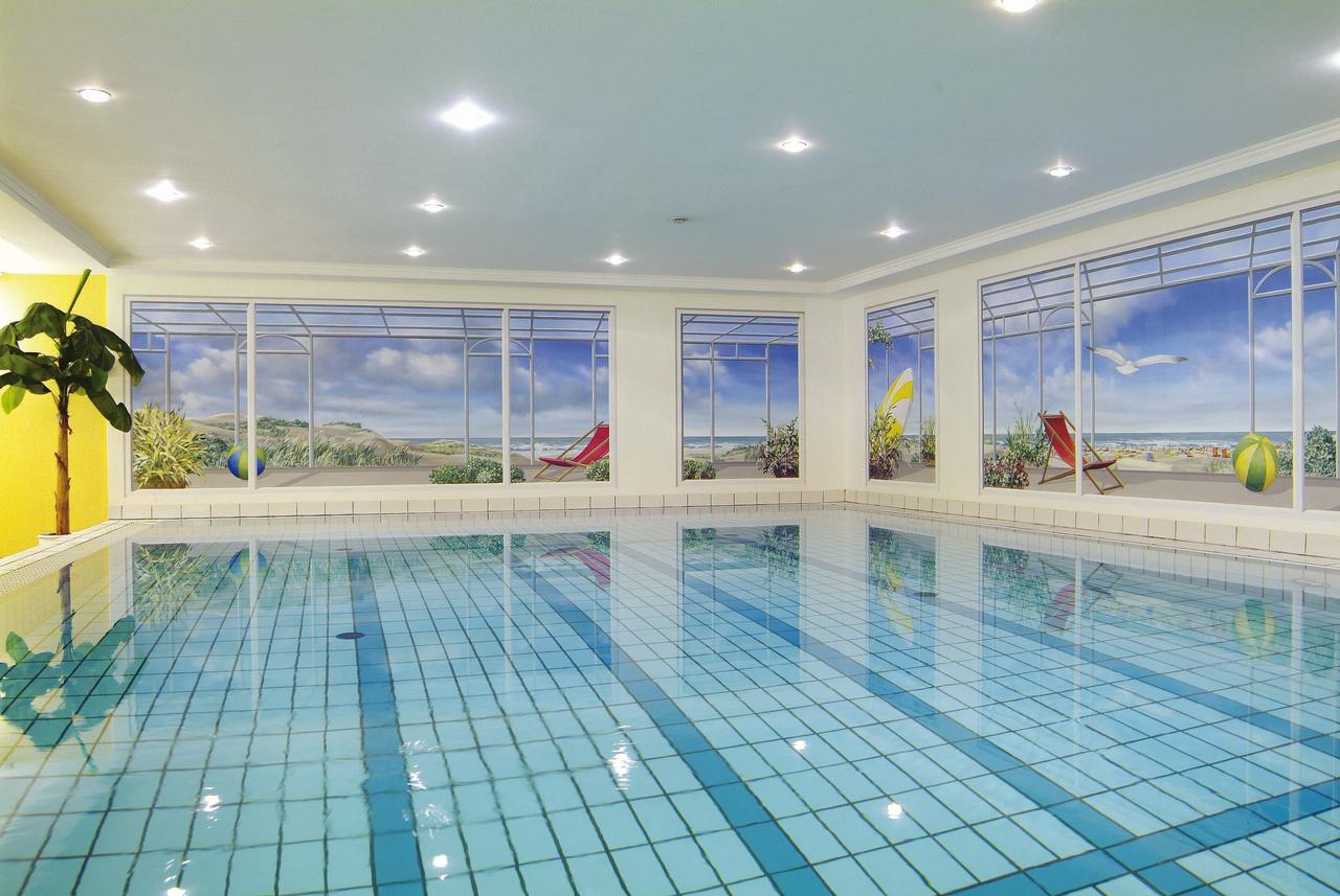 Strandhotel Gerken วังเกร์โอเกอ ภายนอก รูปภาพ